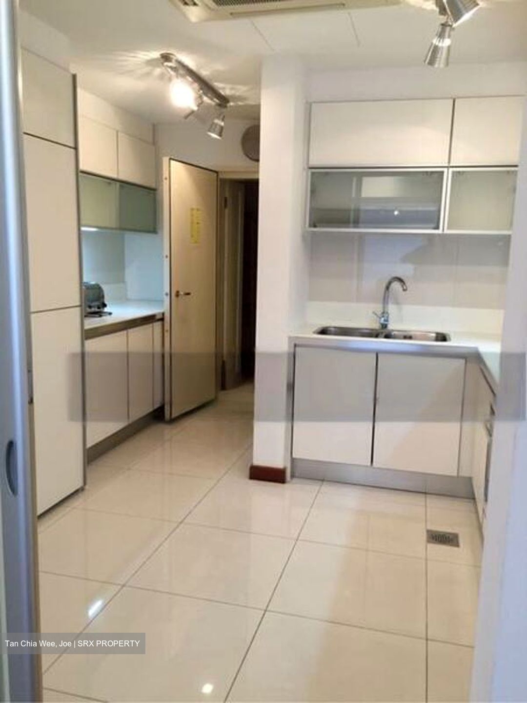 Charlton Residences (D19), Terrace #613206981